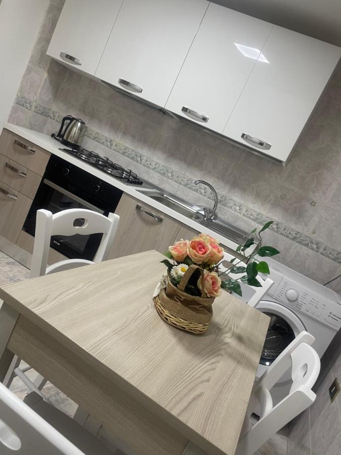 Apartmán Casa Vacanza La Serenella Neapol Exteriér fotografie